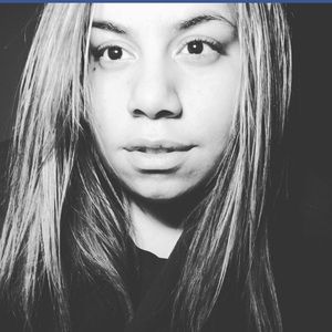 Meet your Posher, Lezette